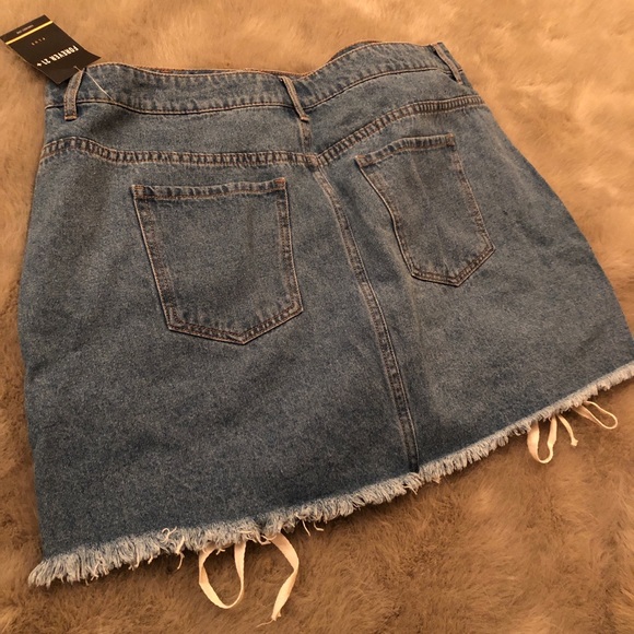 Forever21 plus size denim lace up skirt - Picture 2 of 2